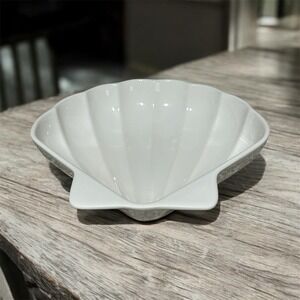 Vintage Pfaltzgraff Clam Sea Shell Bake Serve Bowl Large #243 White Ceramic